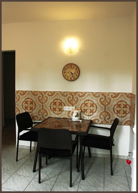White & Quiet Apartment House Hévíz 外观 照片