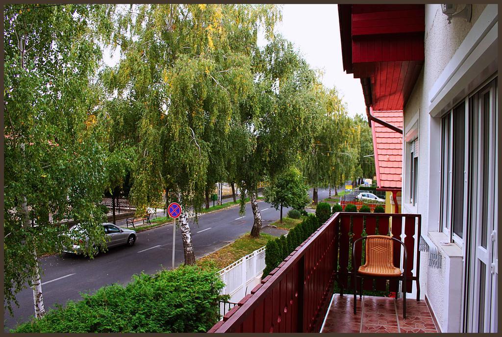 White & Quiet Apartment House Hévíz 外观 照片