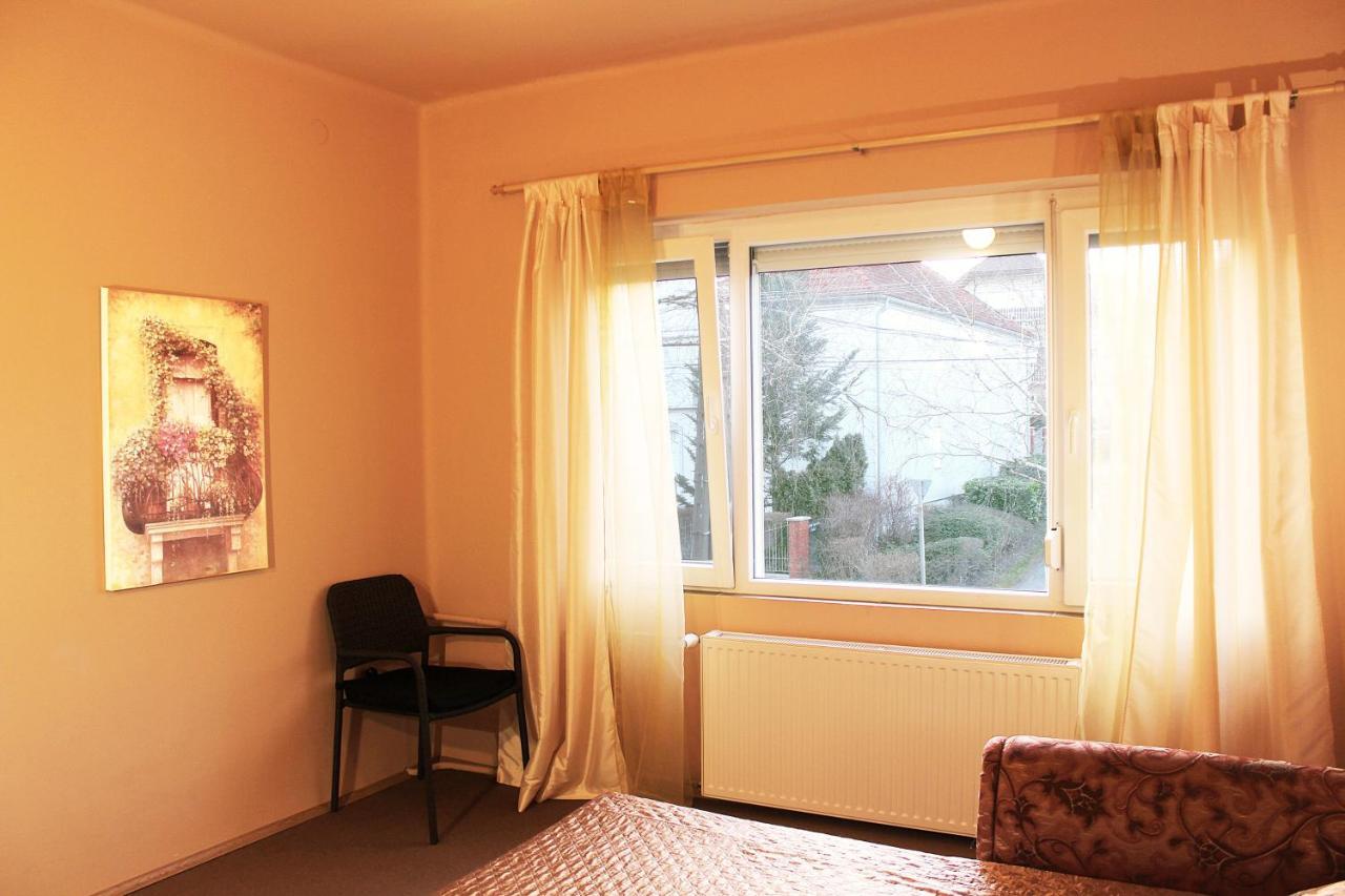 White & Quiet Apartment House Hévíz 外观 照片